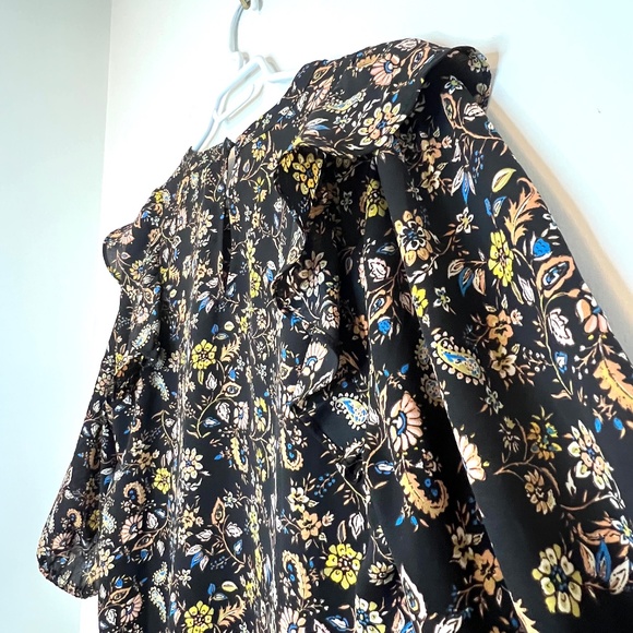 Eclair Floral Ruffled Black Blouse Top Feminine Long Medium - Picture 10 of 11